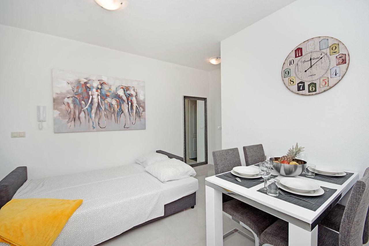 Irma Trogir Apartment Exterior photo