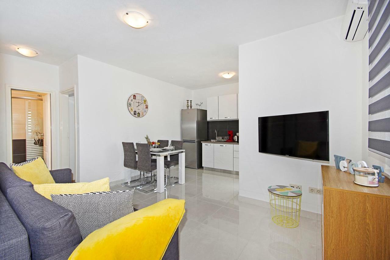 Irma Trogir Apartment Exterior photo